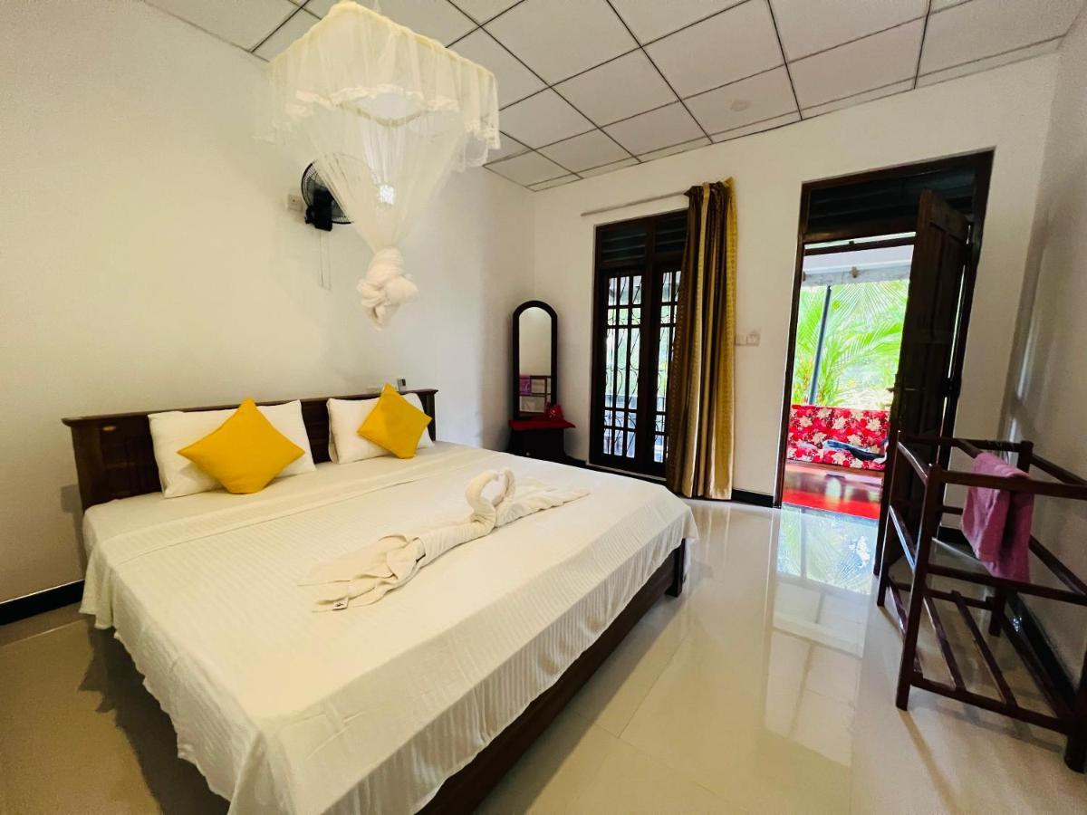 Sigiri Budget Homestay Сигирия Экстерьер фото